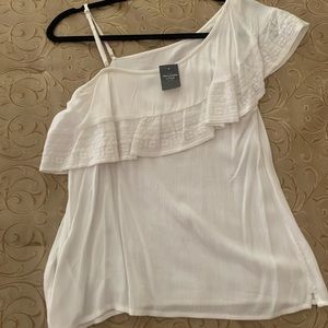 Abercrombie and Fitch White Linen Top.